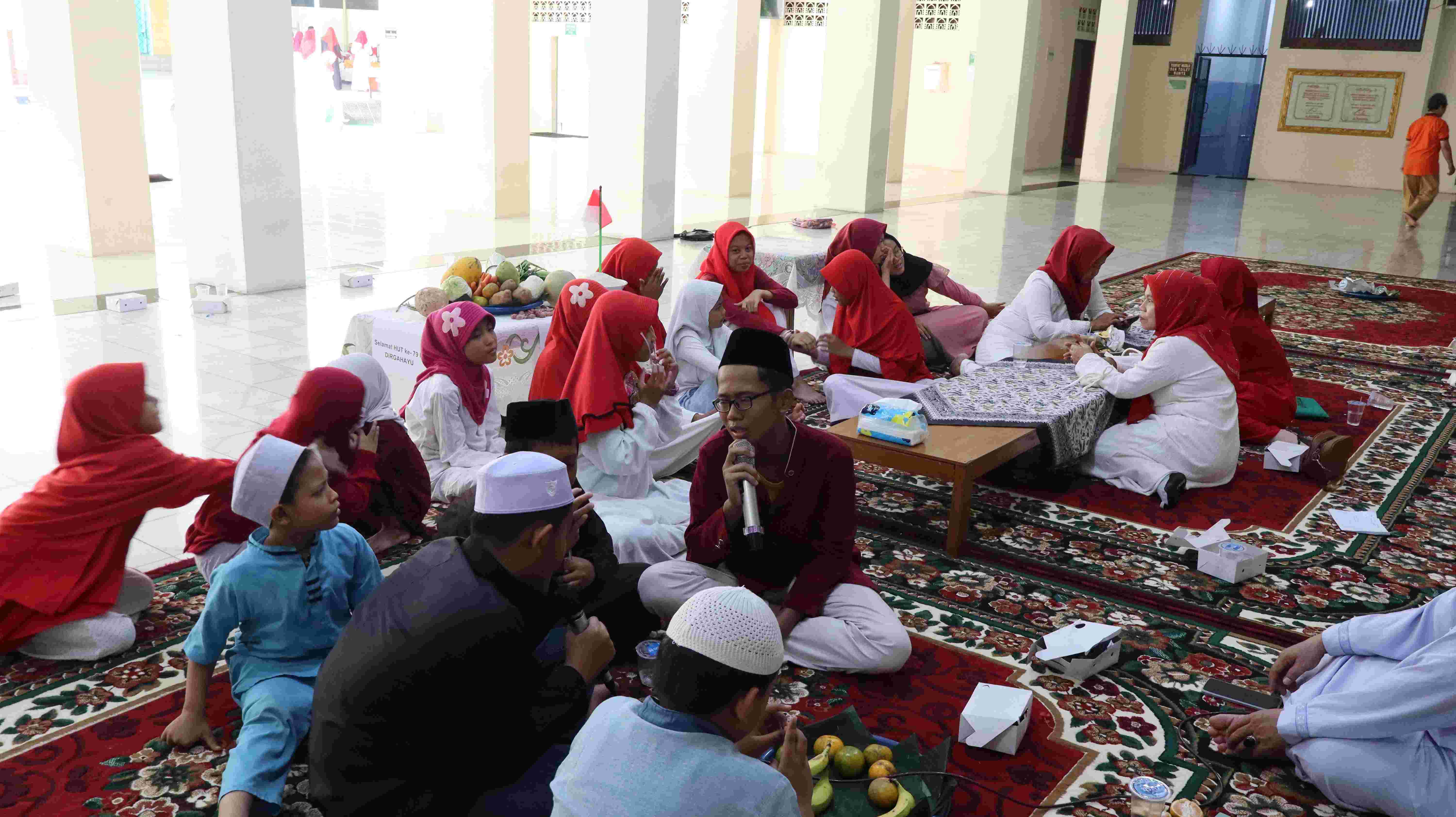 Infaq Yatim dan Duafa